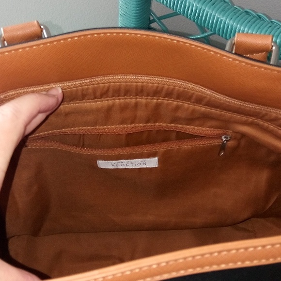 NWOT Kenneth Cole Purse - Picture 7 of 8